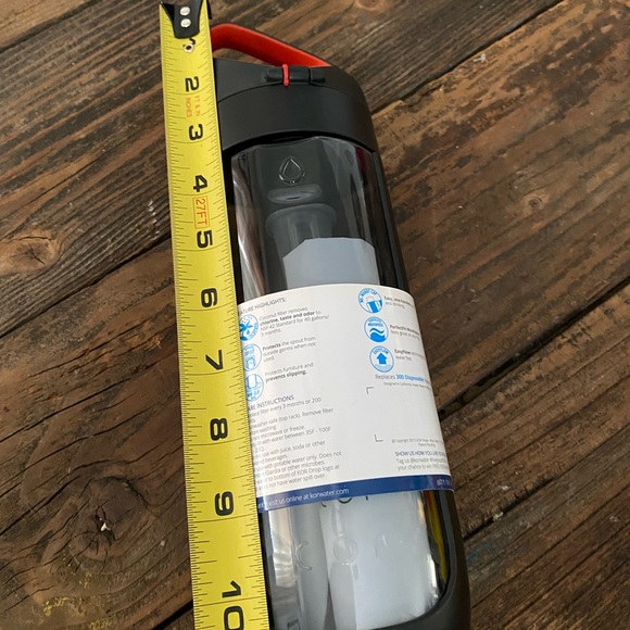 Kor Nava Filtered Bottle Water - Picture 6 of 6